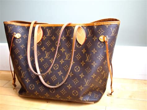 louis vuitton popular.